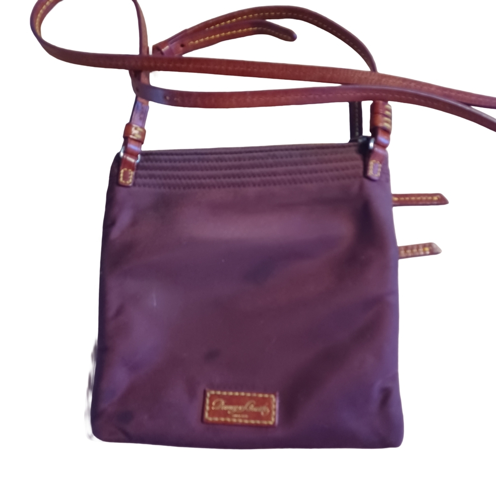 VINTAGE DOONEY AND BOURKE NORTH/SOUTH TRIPLE ZIP CROSSBODY BAG